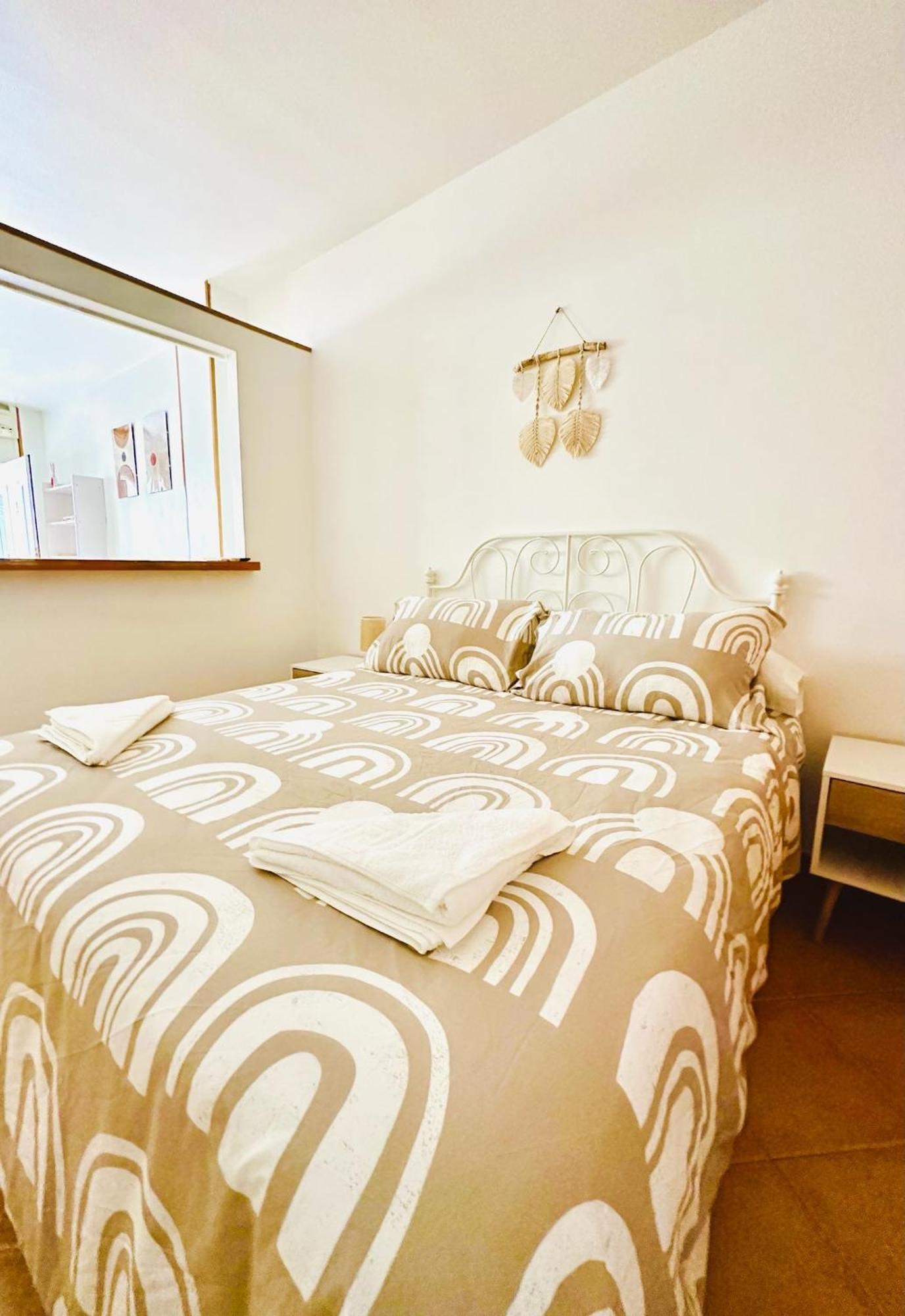Centre Village Apartment